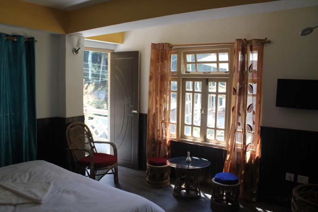 The Ace Pine Valley Hotel Пелинг Екстериор снимка
